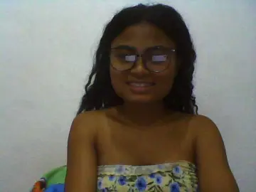 Bongacams Live Sex Cam of Carennehot2