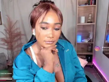 Bongacams Nude Webcam of alessia20