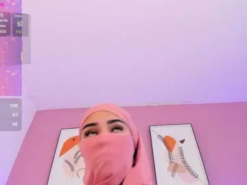 Bongacams Watch Live Sex Cams of Saandy