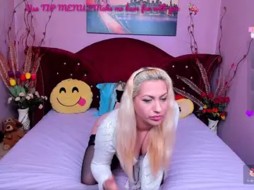 Bongacams Free Porn Cam of Sensualass77