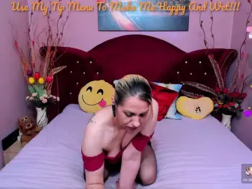 Bongacams Free Porn Cam of Sensualass77