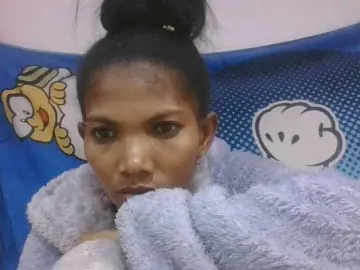 Bongacams Nude Webcam of Lyah7a