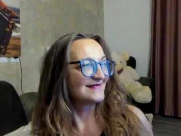 Bongacams Watch Live Sex Cams of SiennaShine