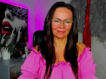 Bongacams Adult Webcam of HelenSHOW1