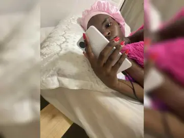 Bongacams Live Sex of Misscreamerr