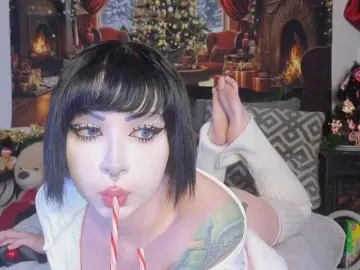 Bongacams Nude Webcam of Iveyandjames