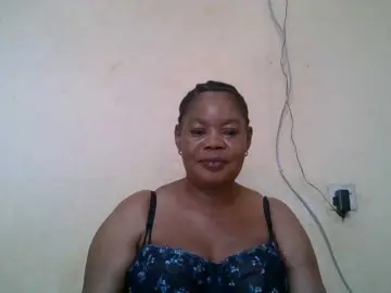 Bongacams Watch Live Sex Cams of Sexydove