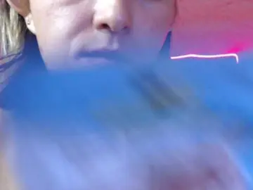 Bongacams Live Sex of cristal-hills-19