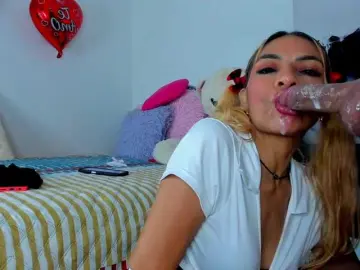 Bongacams Free Live Porn of Angelinefocus