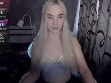 Bongacams Sex Cam of KiraKrox