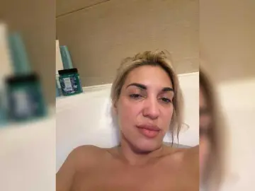 Bongacams Best Webcam of BellaRaff