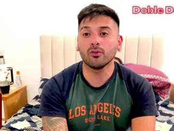 Bongacams Sex Cam of DobleDosis