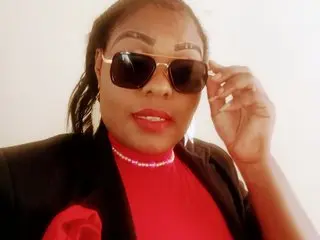 Cynthiarothrock5