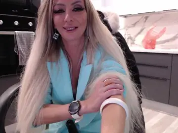Bongacams Free Live Porn of blondalina