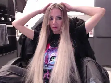 Bongacams Watch Live Sex Cams of blondalina