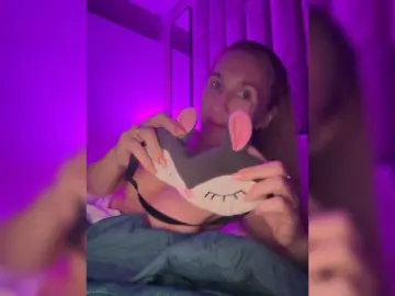 Bongacams Best live sex cam show of FreyaGreen