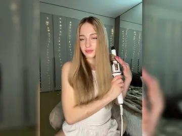 Bongacams Free Porn Cam of ArinaSmile