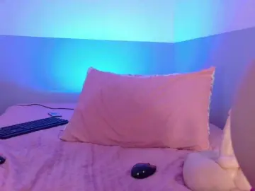 Bongacams Live Porn of cutepetitee