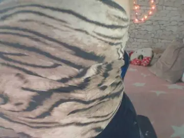 Bongacams Watch Live Sex Cams of AlissonTyler