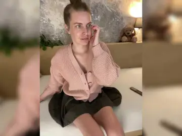 Bongacams Free Live Porn of Incredible123