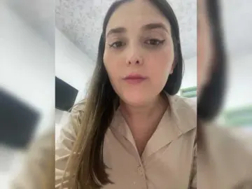 Bongacams Free Porn Cam of karlacortes1