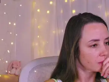 Bongacams Nude Webcam of miss-milka