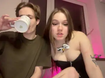 Bongacams Live Sex Cam of titsDestroy2007