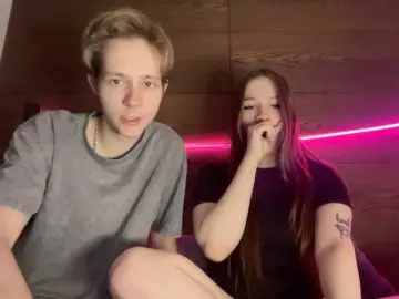 Bongacams Sex Cam of titsDestroy2007