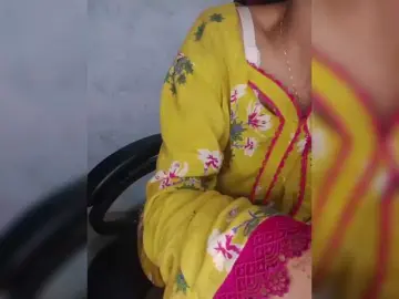 Bongacams Free Porn Cam of AlinaPopy