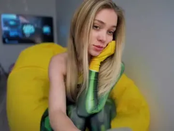 Bongacams Watch Live Sex Cams of ladayy