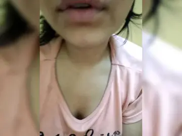 Bongacams Live Sex Cam of Sanaya7