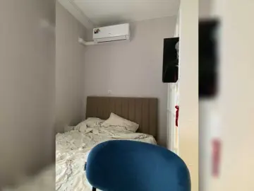 Bongacams Watch Live Sex Cams of AnoraShadow