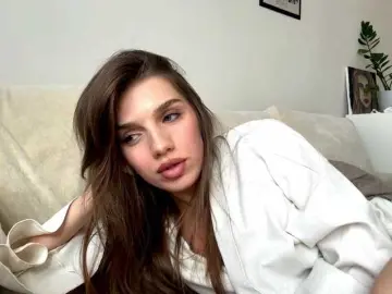 Bongacams Live Sex Cam of BlondellFriot