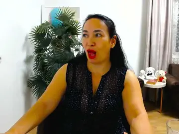 Bongacams Watch Live Sex Cams of LikaLady