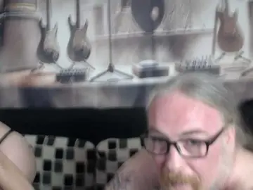 Bongacams Watch Live Sex Cams of GiselleandJay