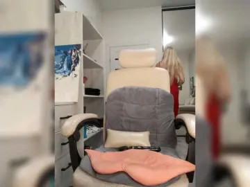 Bongacams Private Sex Chat of MonnaSky