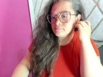 Bongacams Sex Cam of SaraThonson