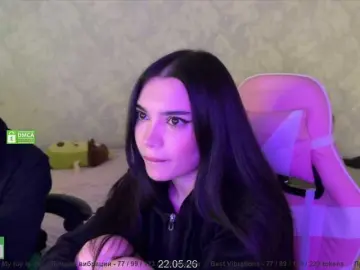 Bongacams Watch Live Sex Cams of CoupleOnFire