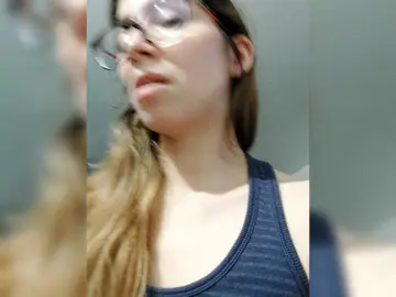 Bongacams Adult Video Chat of LittleSammy