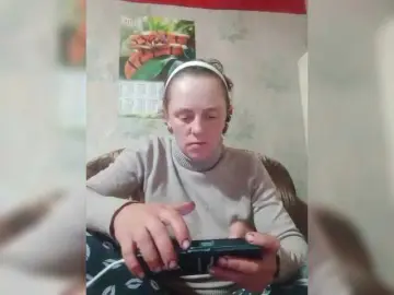 Bongacams Best live sex cam show of REPTILIAY