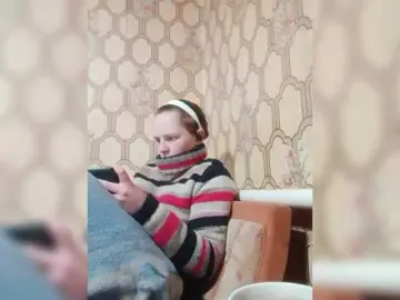 Bongacams Sex Cam of REPTILIAY