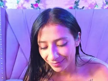 Bongacams Adult Webcam of SharlotRodriguez