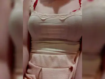 Bongacams Nude Webcam of little-pussy3