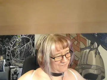 Bongacams Live Sex of 90dTitten