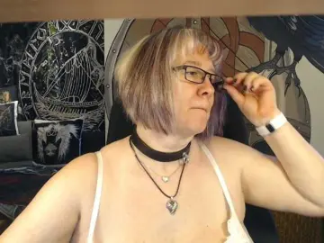 Bongacams Live Sex of 90dTitten