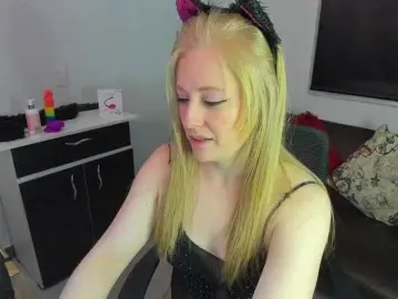 Bongacams Free Porn Cam of AliceC4t01