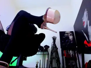 Bongacams Best live sex cam show of Mistress-Marilyn