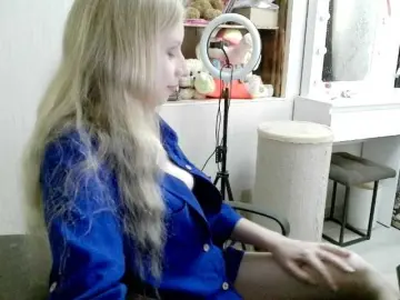 Bongacams Live Sex Cam of xMilagrosxs