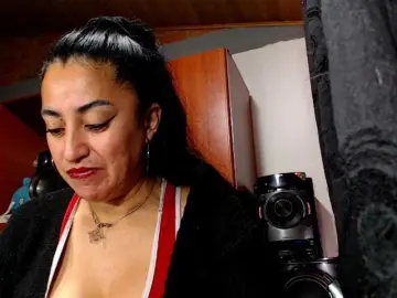 Bongacams Nude Webcam of AlexandrinaFenix