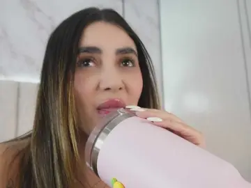 Bongacams Adult Webcam of Annyy-Rosse